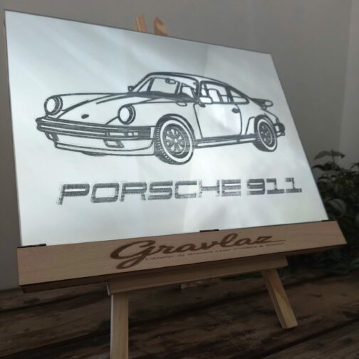 Miroir Gravé Porsche 911 – L’Icône du Design Rétro-Éclairée