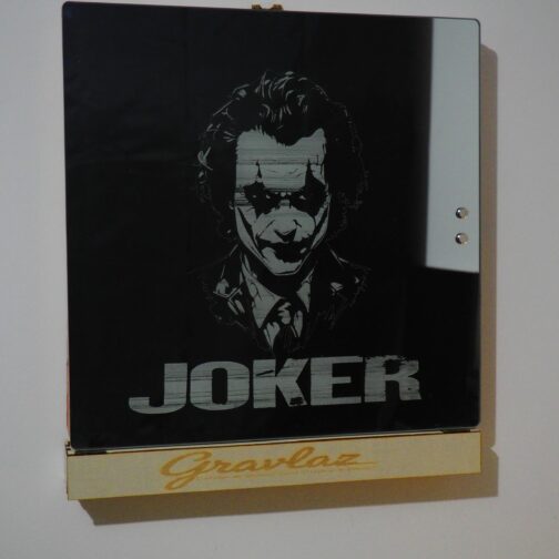 Miroir Gravé lumineux Joker – Illuminez votre côté sombre