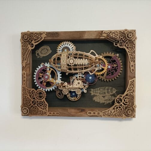 Cadre Steampunk Zeppelin – Création Unique en Bois
